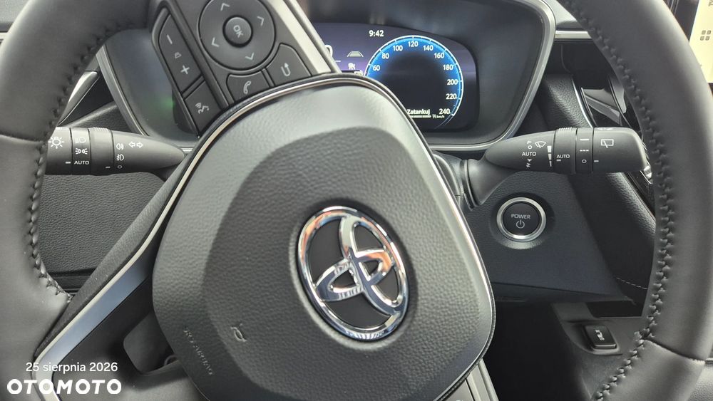 Toyota Corolla 1.8 Hybrid Comfort - 24