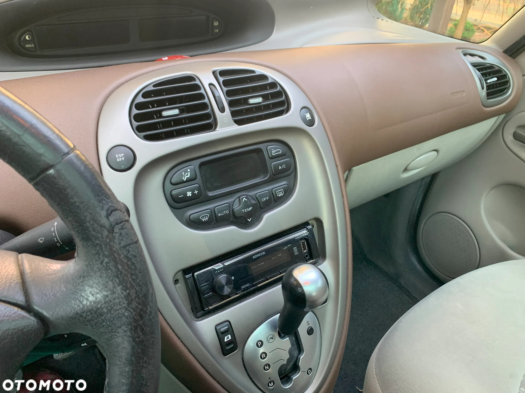 Citroën Xsara Picasso 2.0 Automatik Exclusive - 3