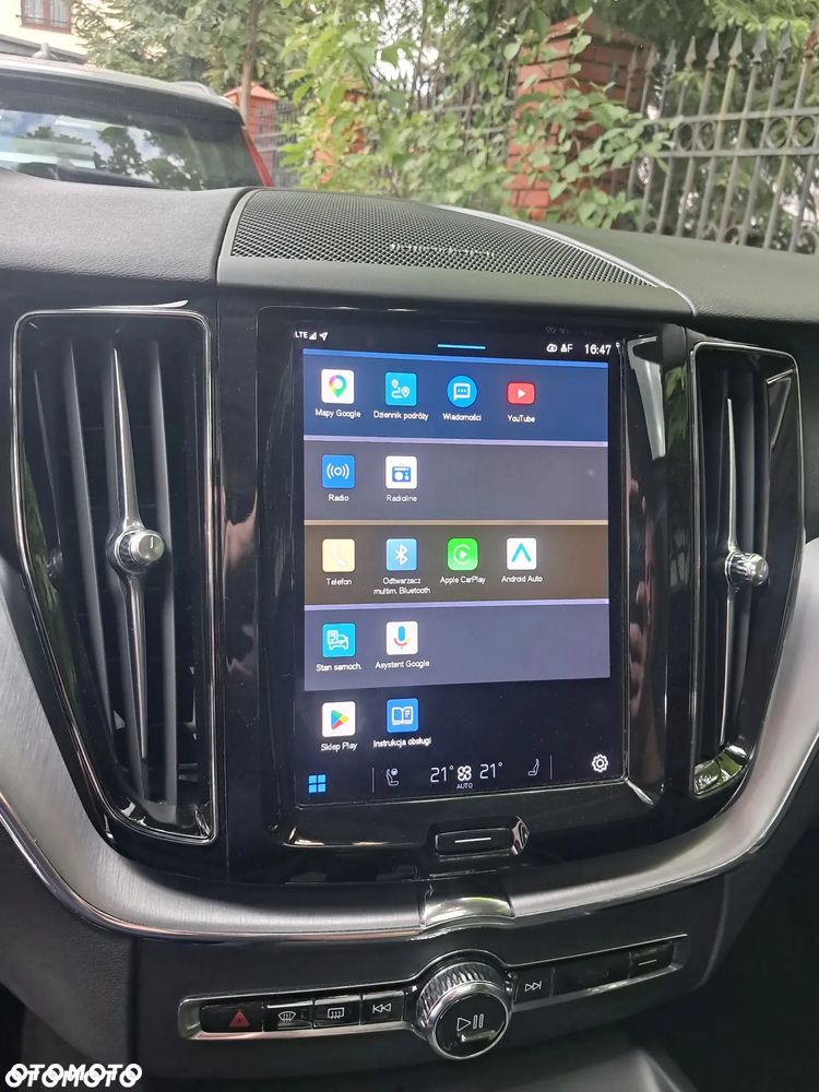 Volvo XC 60 B4 D Geartronic Momentum Pro - 20
