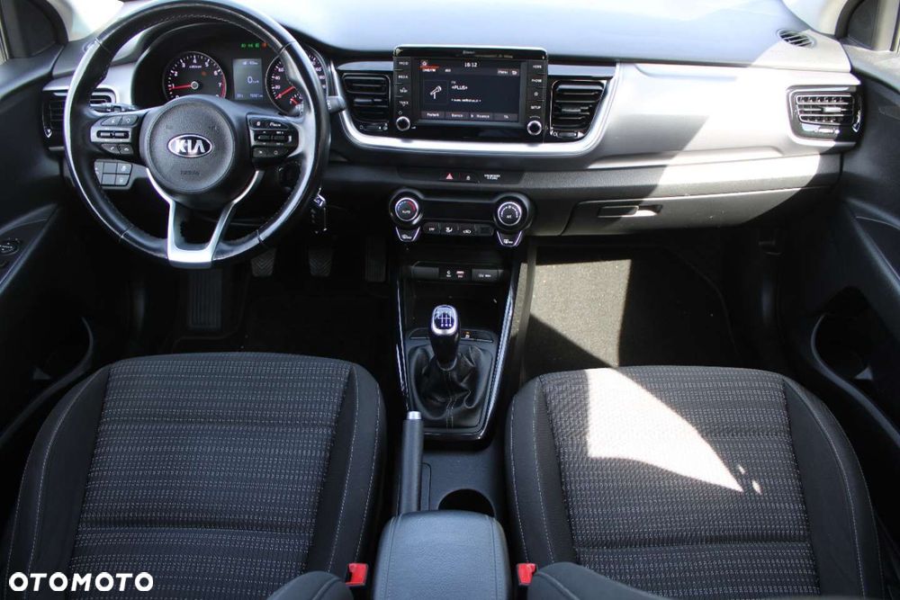 Kia Stonic - 25
