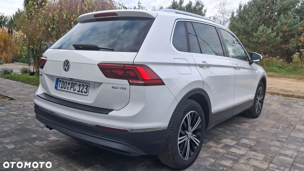 Volkswagen Tiguan - 8