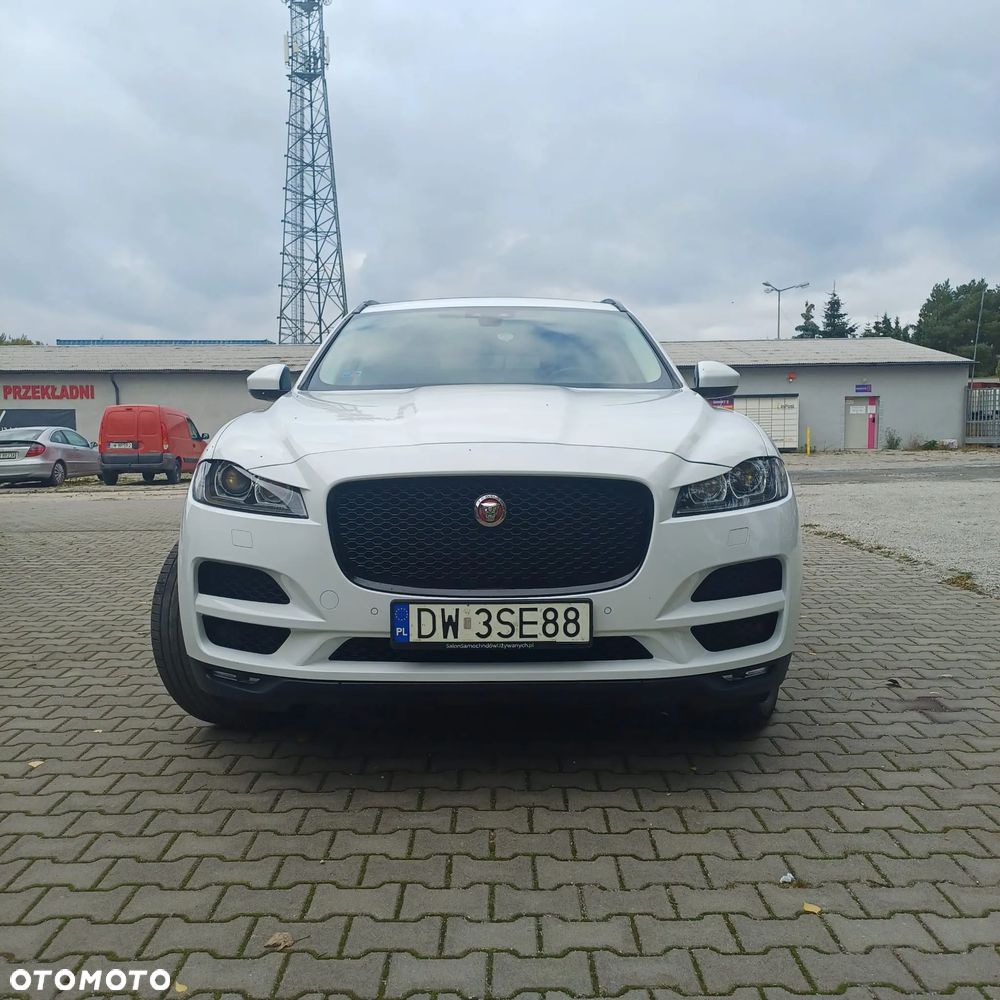 Jaguar F-Pace 2.0 i4P AWD R-Sport - 14