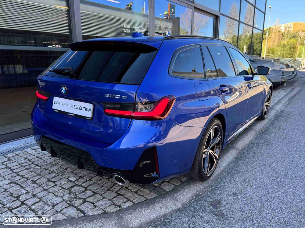 BMW 320 d Pack Desportivo M Auto - 4