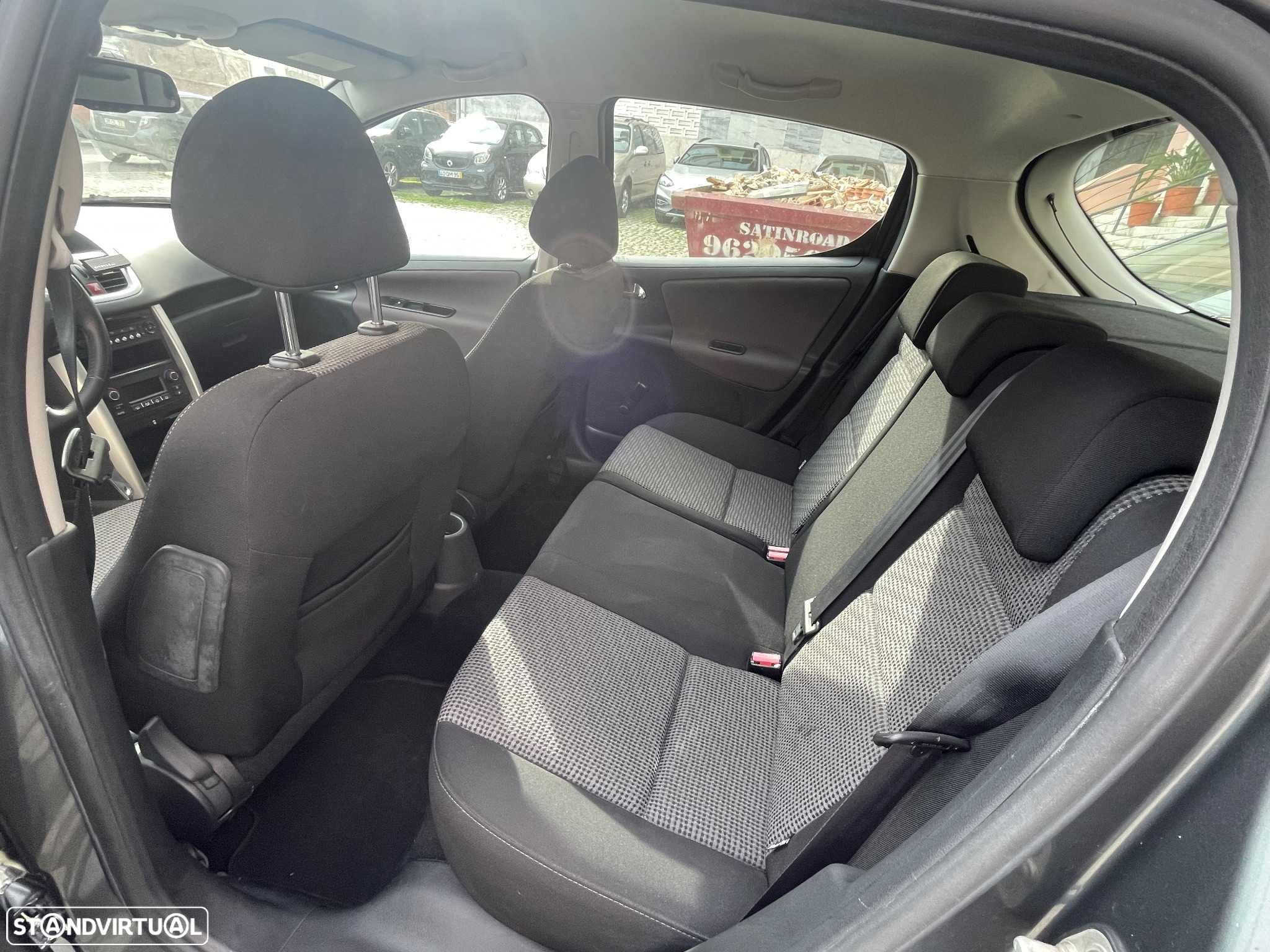 Peugeot 207 1.4 16V Sport - 9
