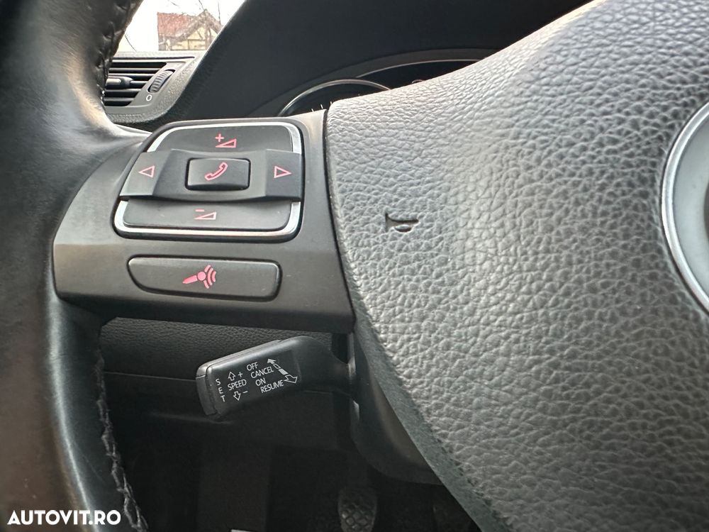 Volkswagen Passat Variant 1.6 TDI BlueMotion - 11