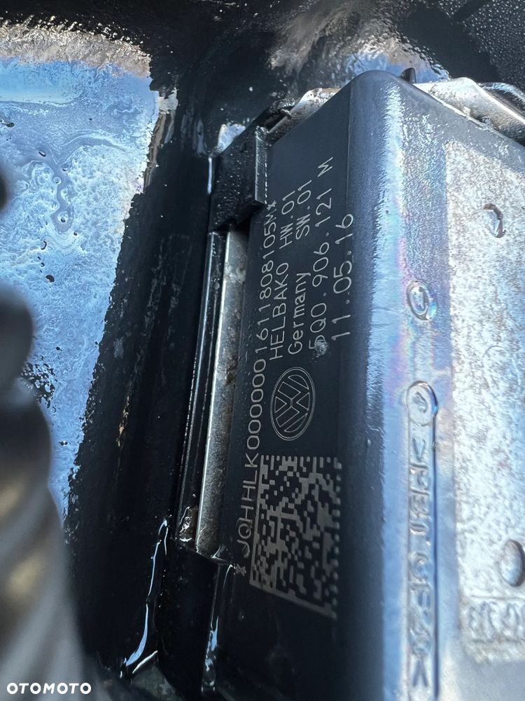 ZBIORNIK BAK PALIWA POMPY VW VOLKSWAGEN TIGUAN 5N AUDI Q3 2.0 TDI 5N0201085 KOMPLETNY - 7