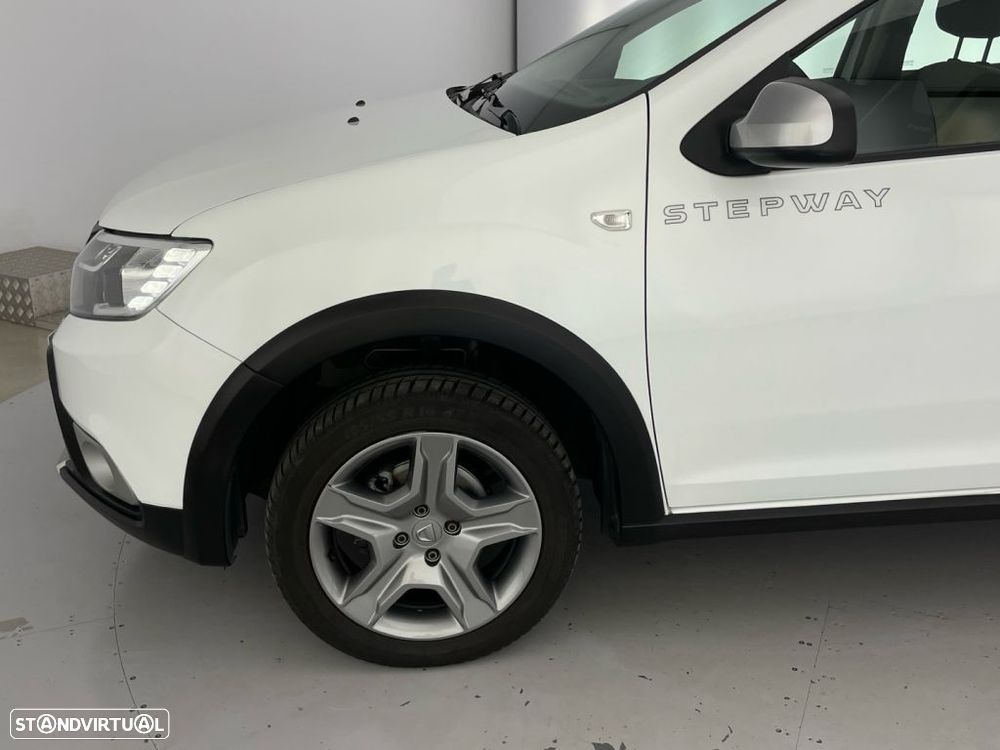 Dacia Sandero 1.0 SCe Stepway - 19