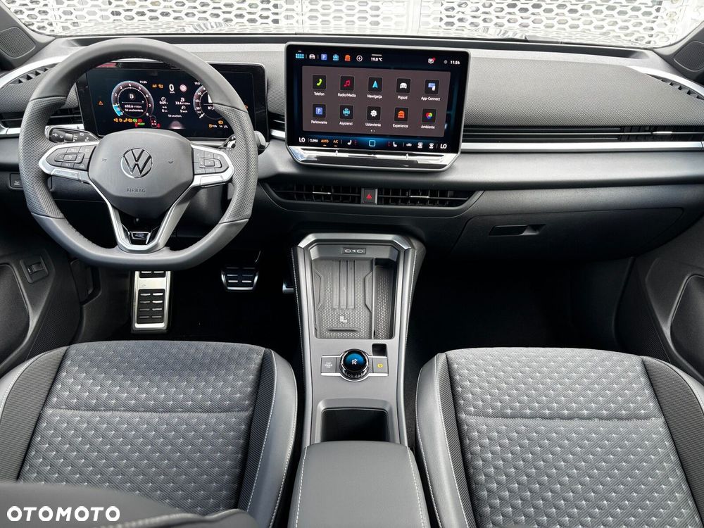 Volkswagen T-Roc 1.5 eTSI R-Line DSG - 21