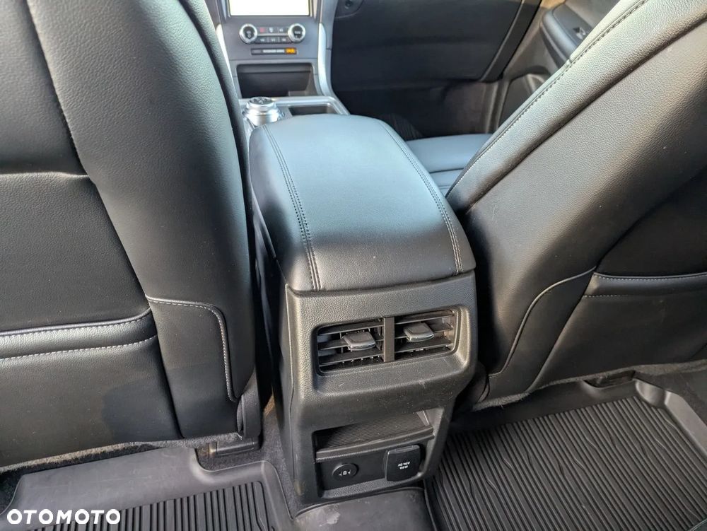 Ford Edge - 27