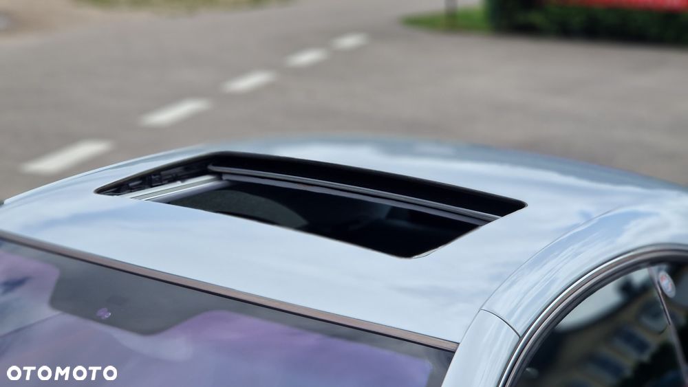 Mercedes-Benz CL - 12