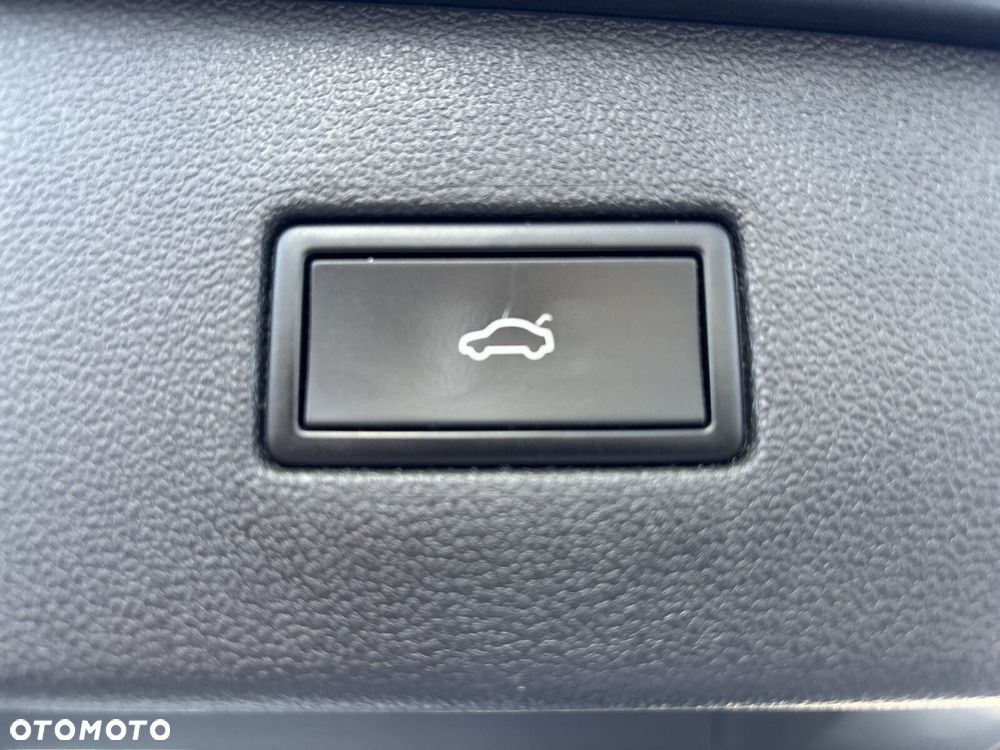 Volkswagen Tiguan Allspace - 32