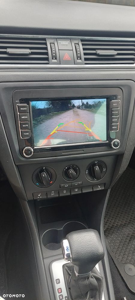 Seat Toledo 1.4 TSI Reference DSG - 21