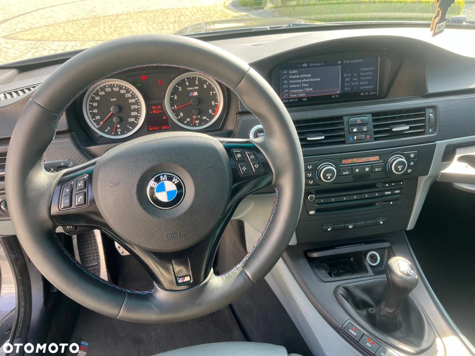 BMW M3 Standard - 3