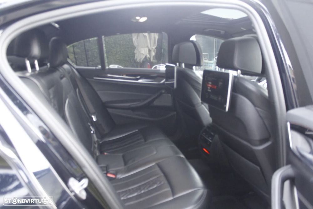 BMW 530 d Pack M Auto - 33