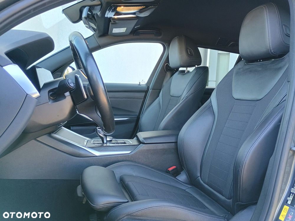 BMW Seria 3 - 21