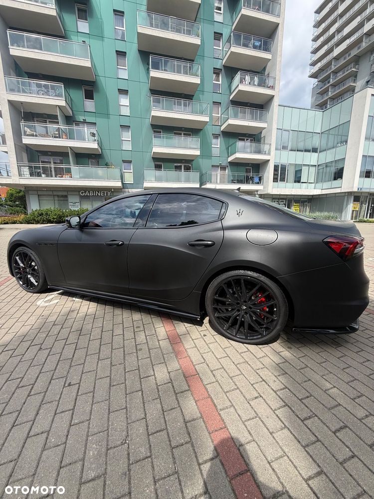 Maserati Ghibli S Q4 Modena - 11