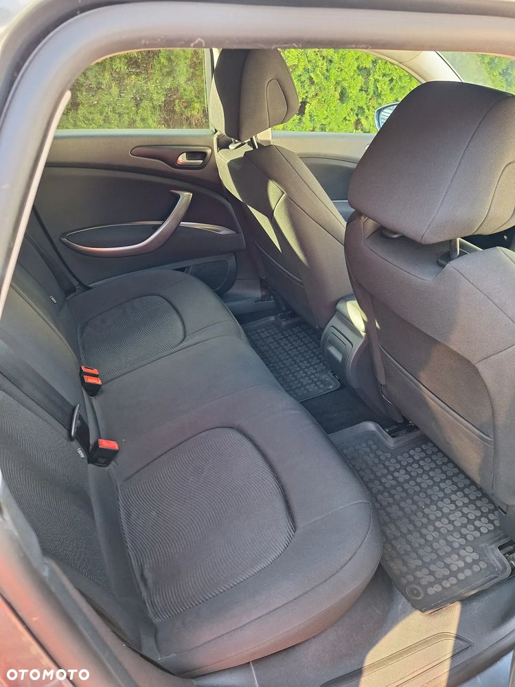 Citroën C5 1.6 HDi Dynamique - 8