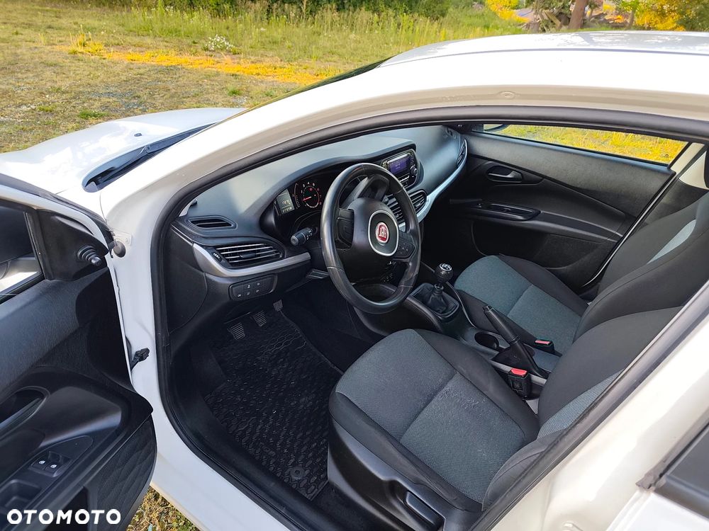 Fiat Tipo 1.4 16V - 11