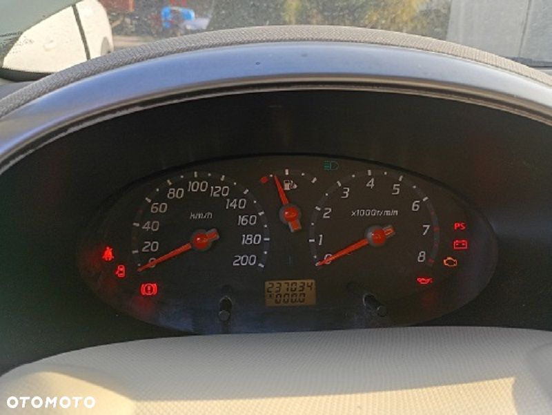 Nissan Micra 1.2 Visia - 2