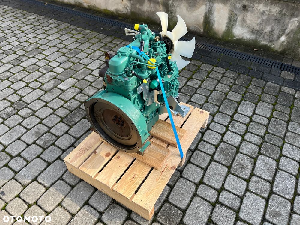 SILNIK VOLVO D1.1A-EF07 D1 1A EF07  15.6KW 2400 RPM 11381netto - 5