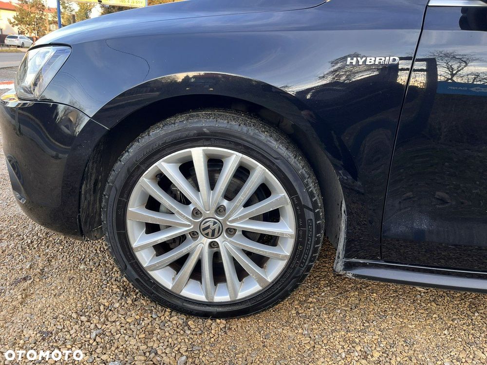 Volkswagen Jetta - 11