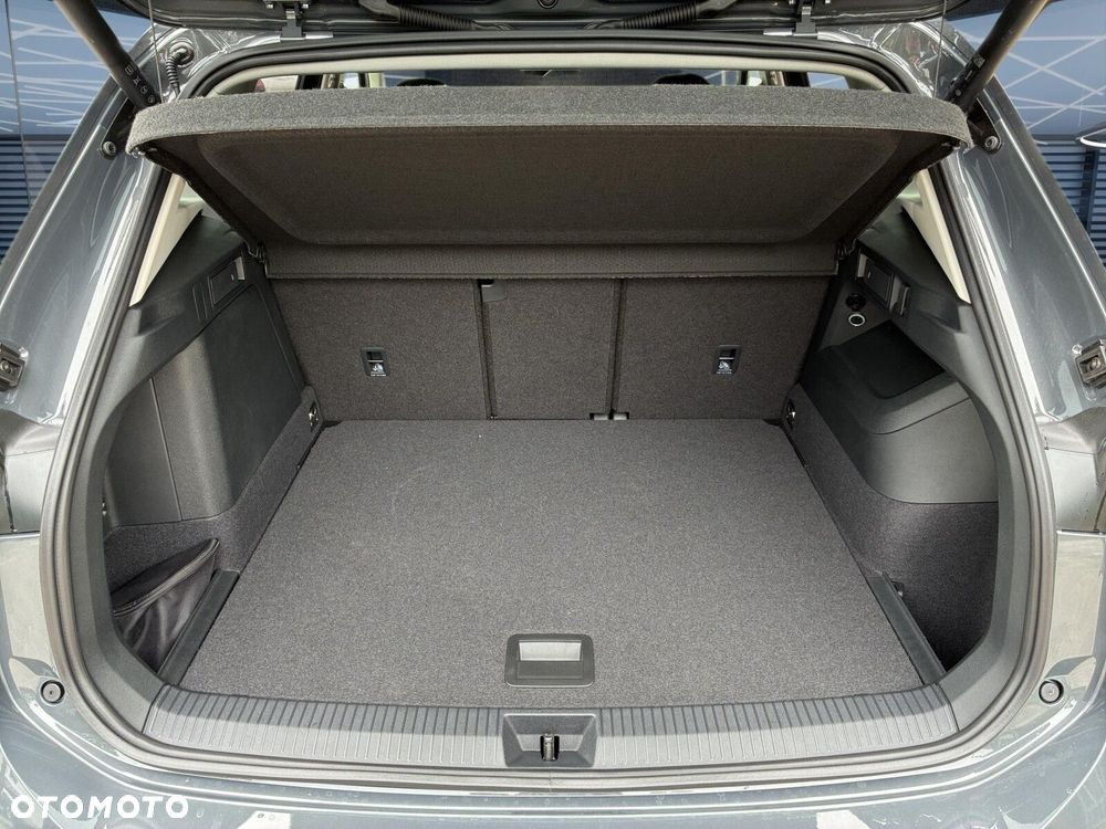 Volkswagen Tiguan - 29