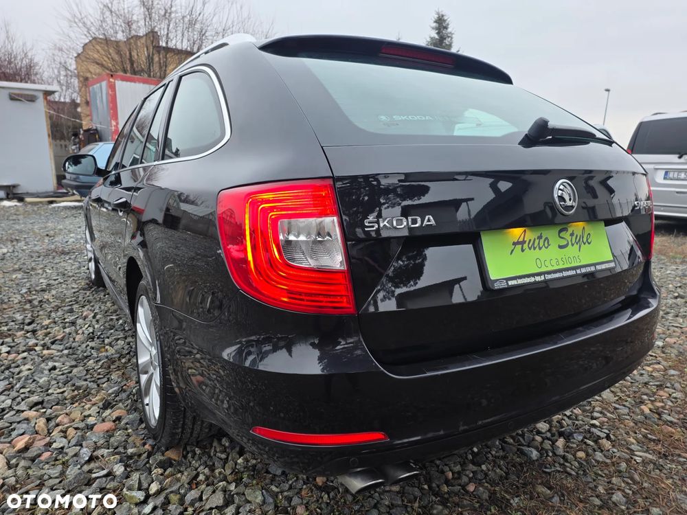 Skoda Superb 2.0 TDI Ambition Outdoor DSG - 19