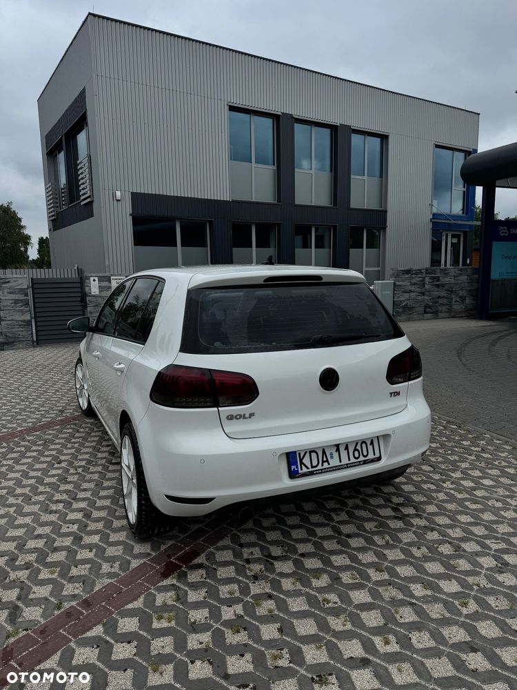 Volkswagen Golf 1.6 TDI Comfortline - 4