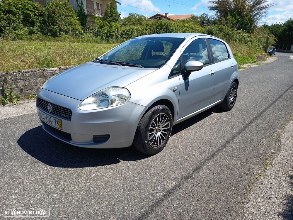 Fiat Grande Punto - 1