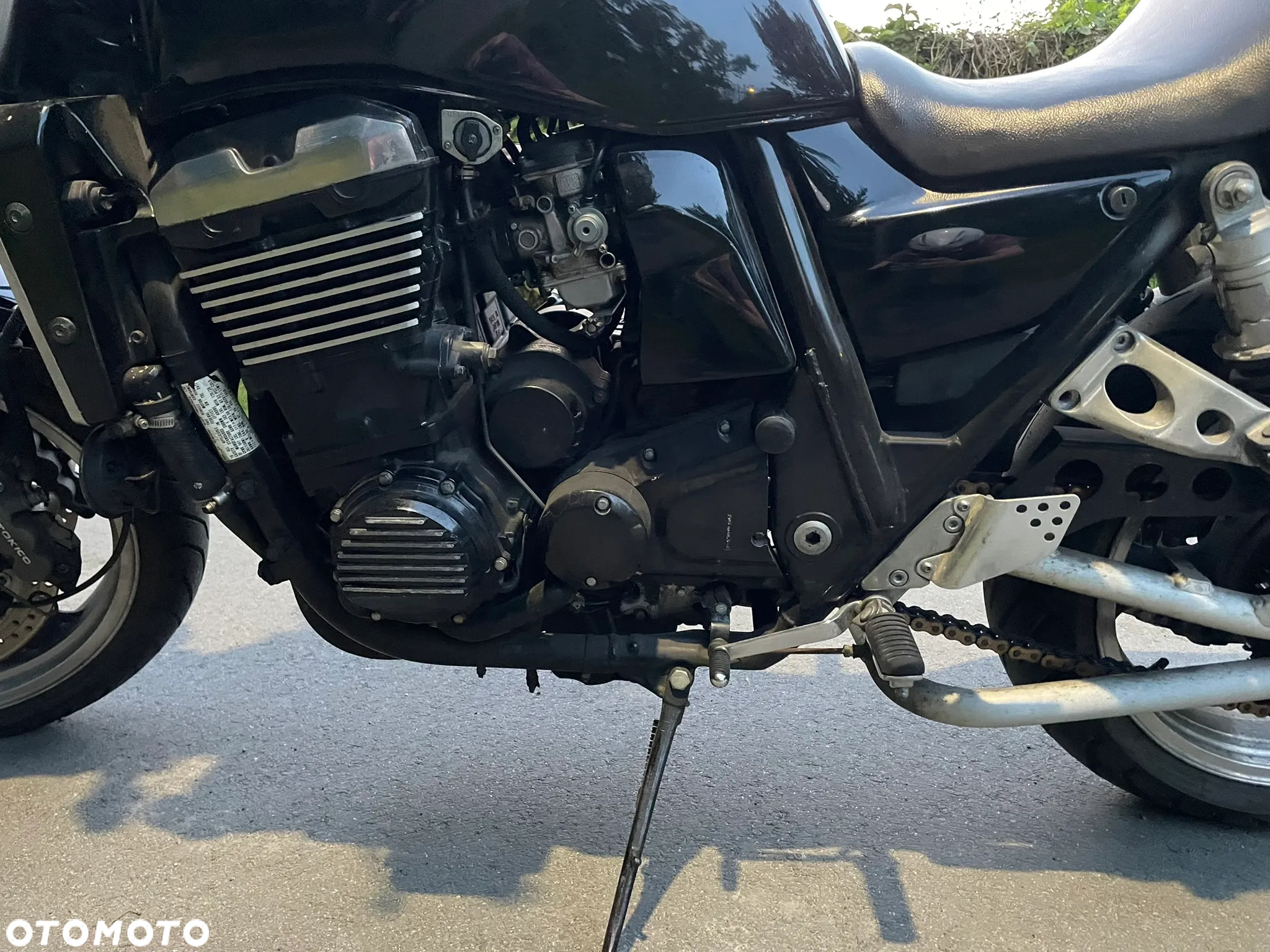 Kawasaki ZRX - 9