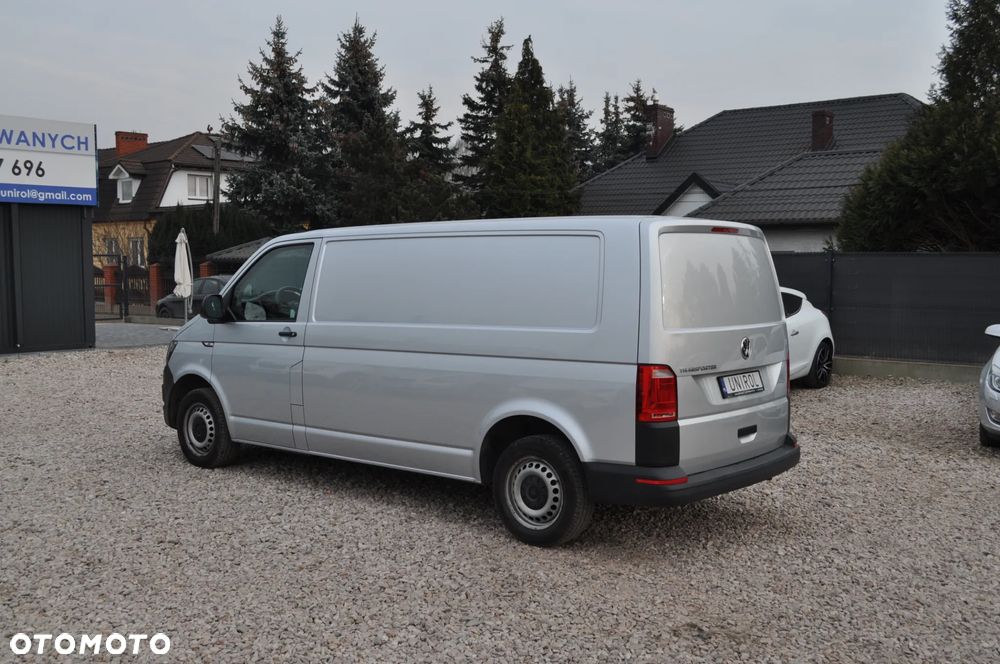 Volkswagen Transporter - 9
