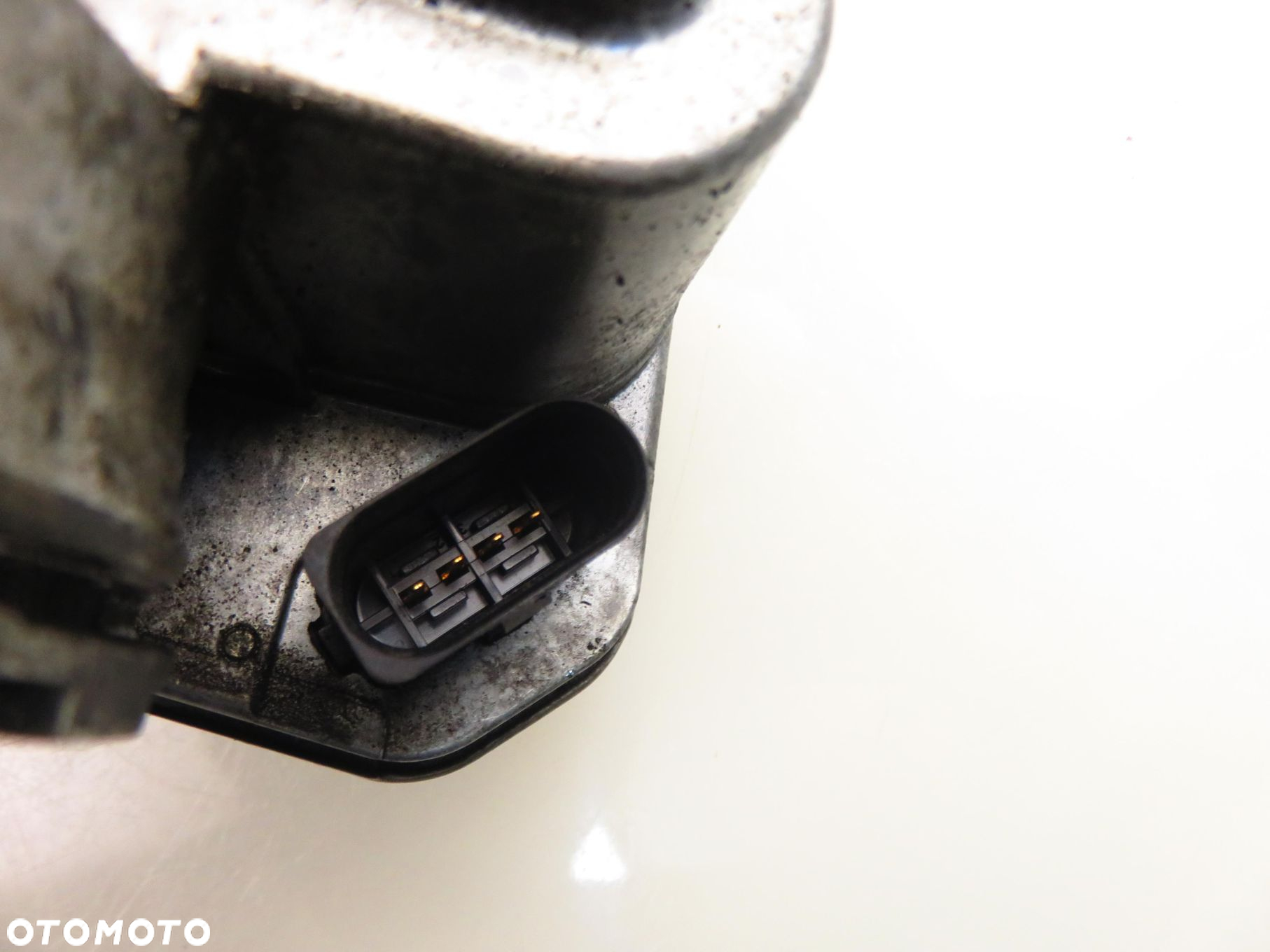 PRZEPUSTNICA SEAT ALHAMBRA I 2.0 TDI - BRT 038128063M 4PIN - 5