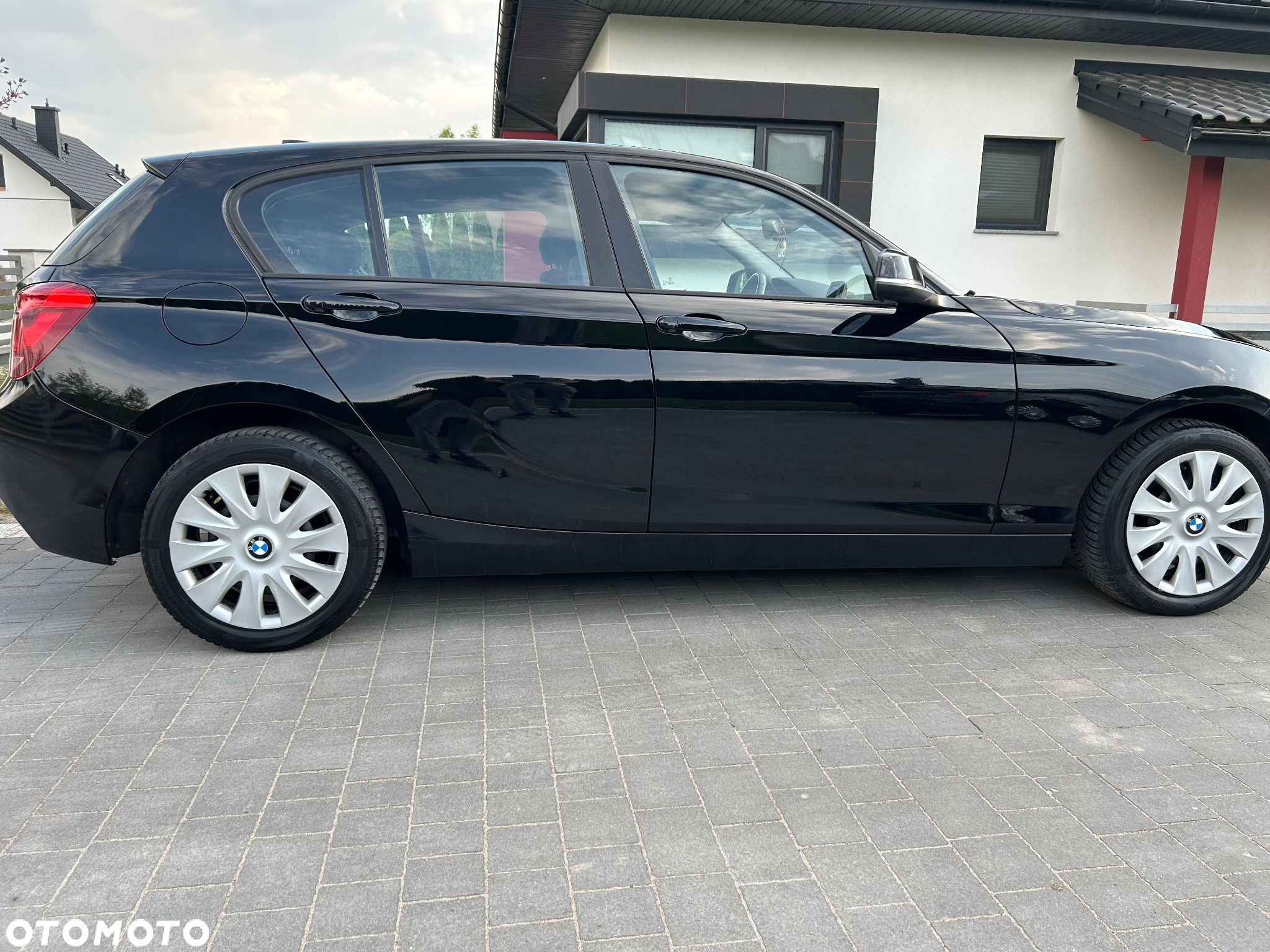BMW Seria 1 116i - 8