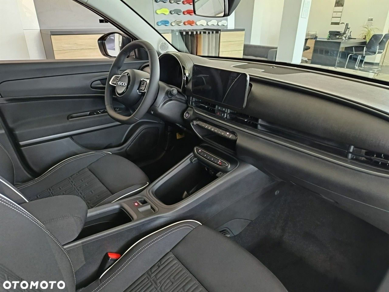 Fiat 600 1.2 Turbo Hybrid eDCT - 8