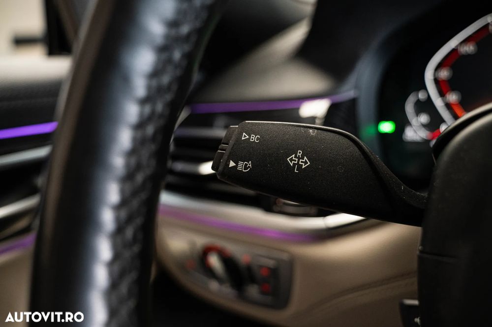 BMW Seria 7 730d xDrive - 26