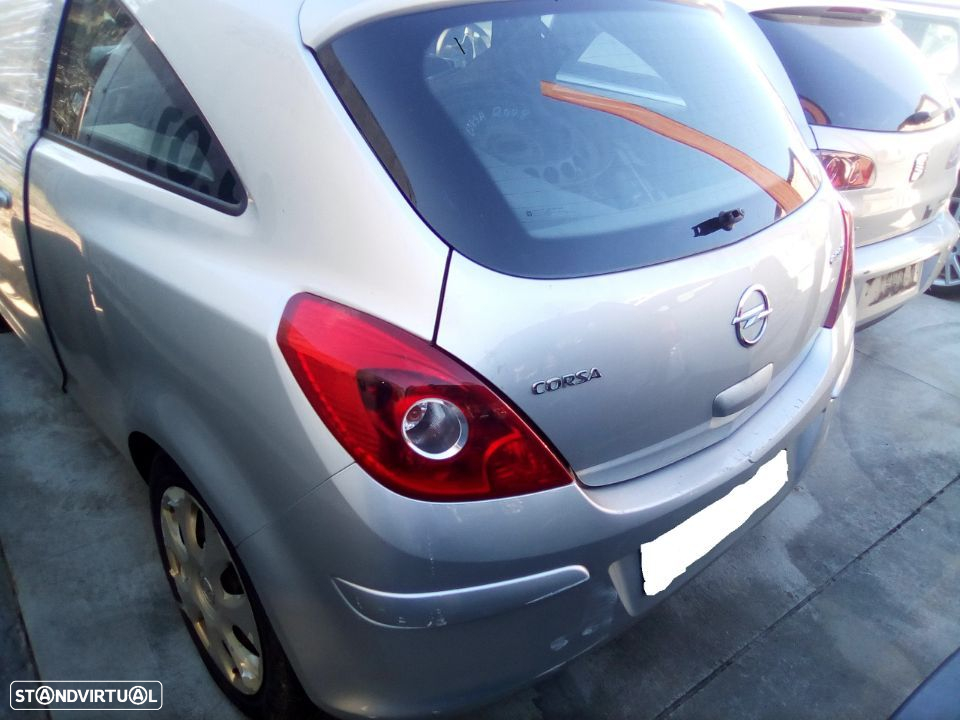 Traseira Opel corsa D 2010 - 2