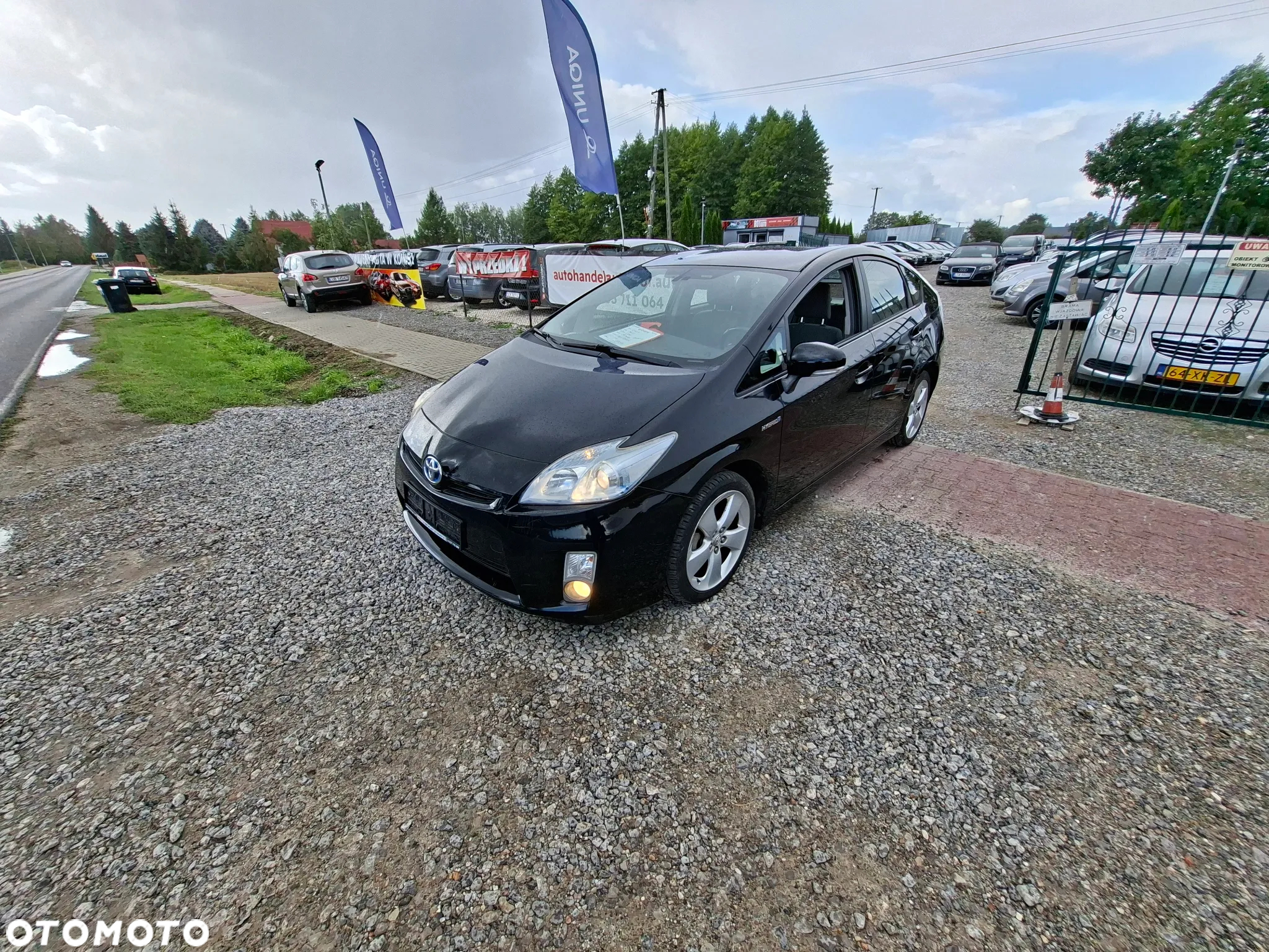 Toyota Prius 1.8 HSD Life - 25