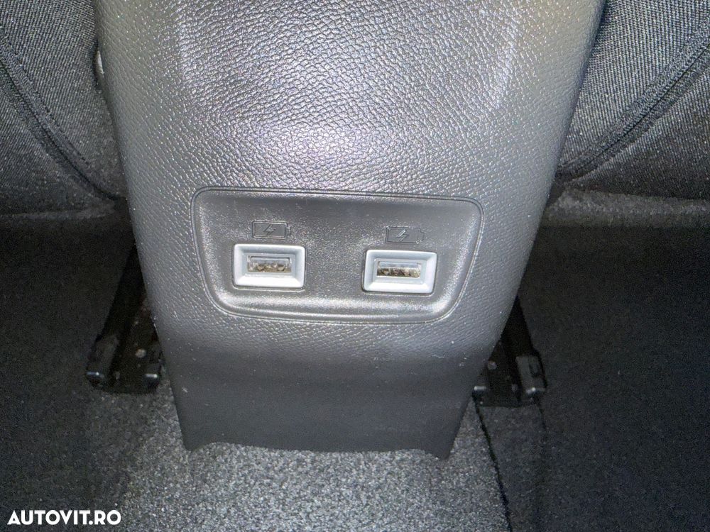 Peugeot 208 1.2 L PureTech STT EAT8 Allure Pack - 17