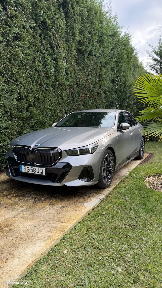 BMW i5 eDrive40 Pack Desportivo M Pro - 1