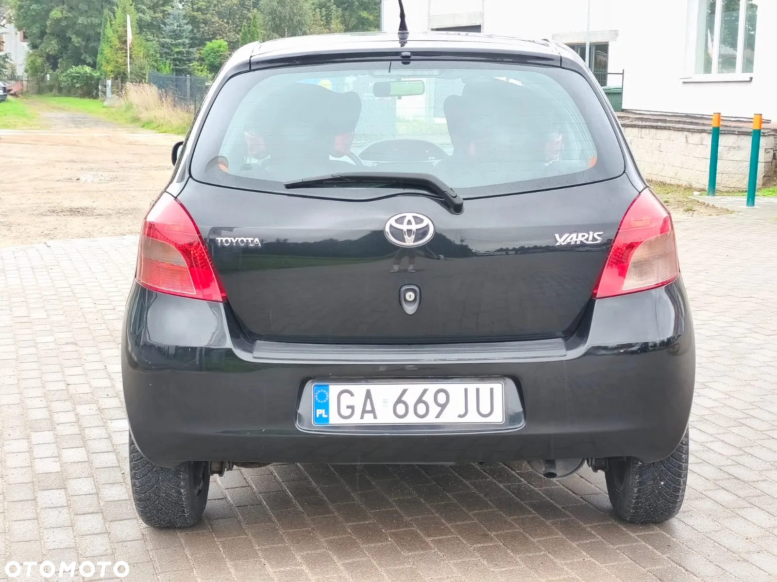 Toyota Yaris - 8