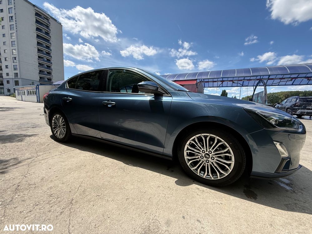 Ford Focus - 3