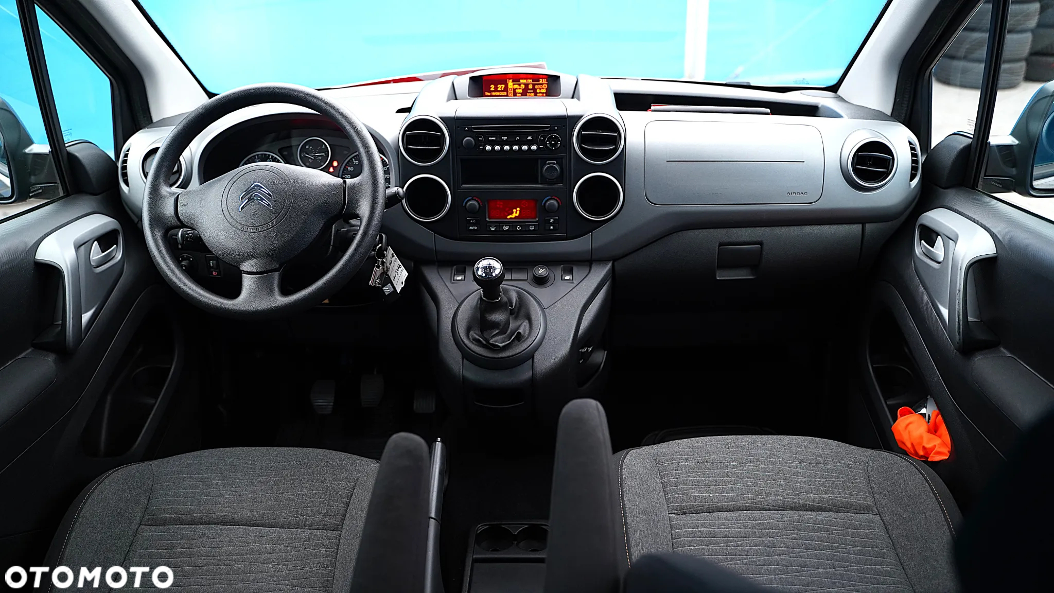 Citroën Berlingo Multispace PureTech 110 SHINE - 19