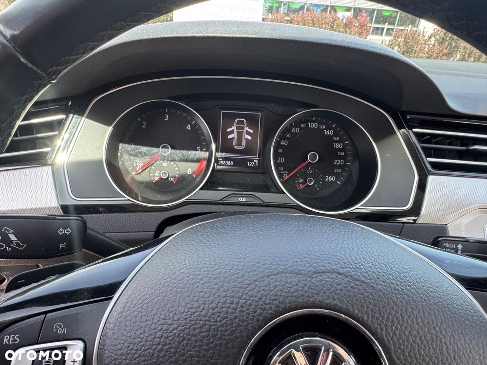 Volkswagen Passat 2.0 TDI BMT Comfortline DSG - 11