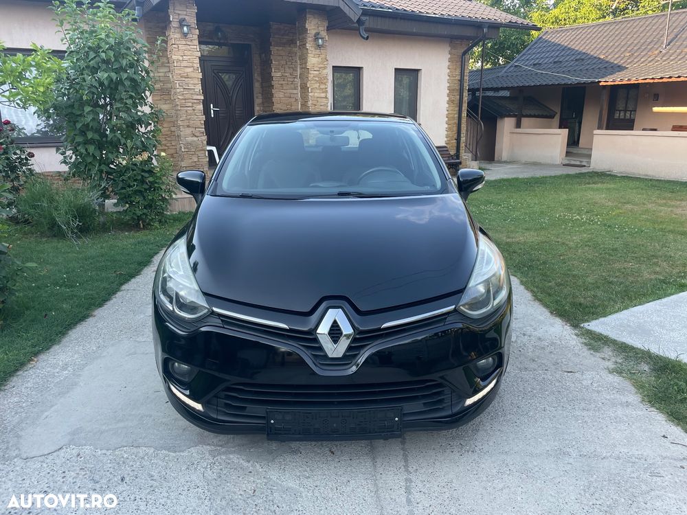 Renault Clio - 9