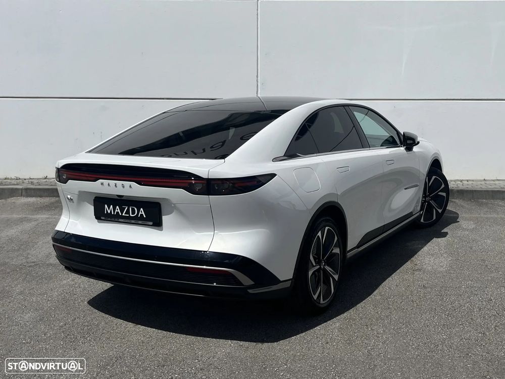 Mazda 6e 68.8 kWh Takumi - 2