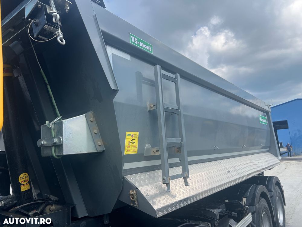 Volvo FMX460 - 11