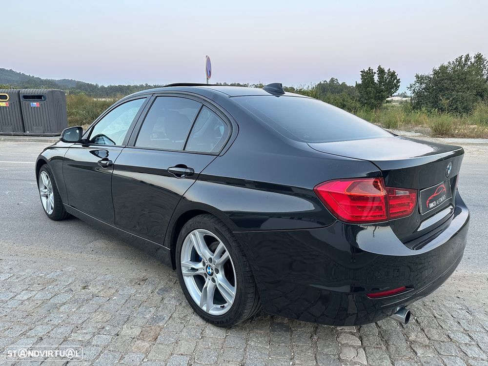 BMW 320 d Sport Line - 7