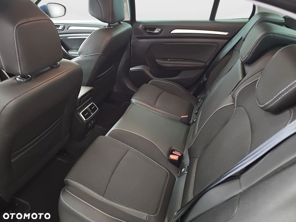Renault Megane 1.3 TCe Techno EDC - 28