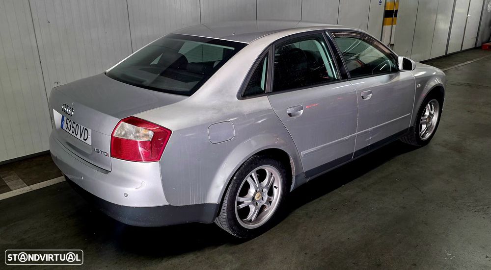 Audi A4 1.9 TDI m6 Sport - 13