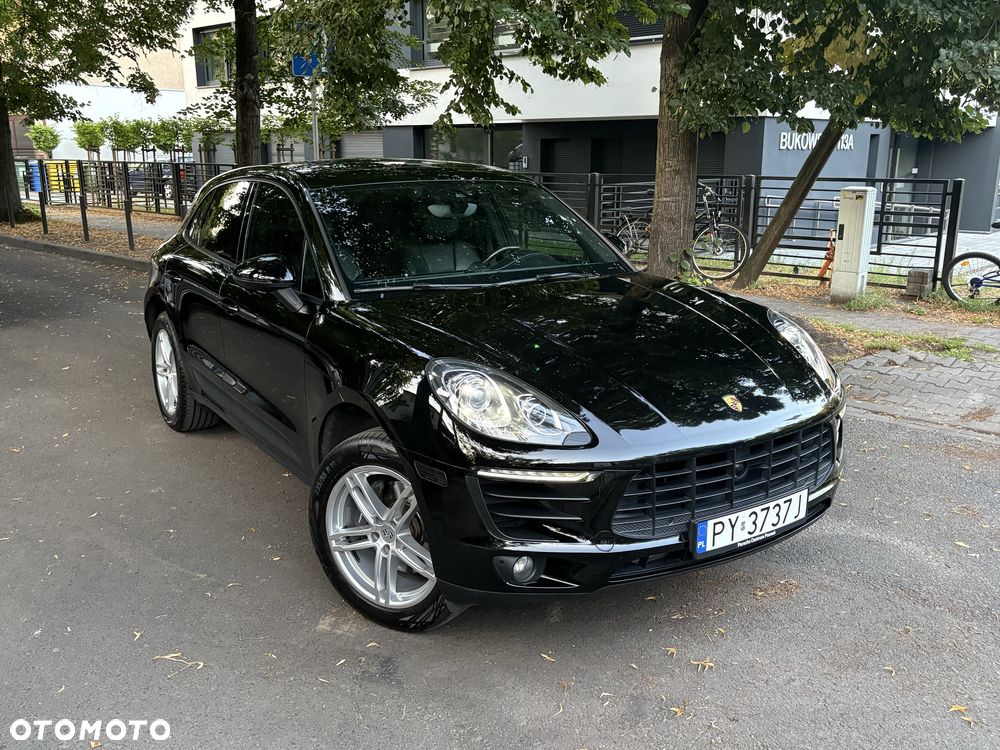 Porsche Macan - 1
